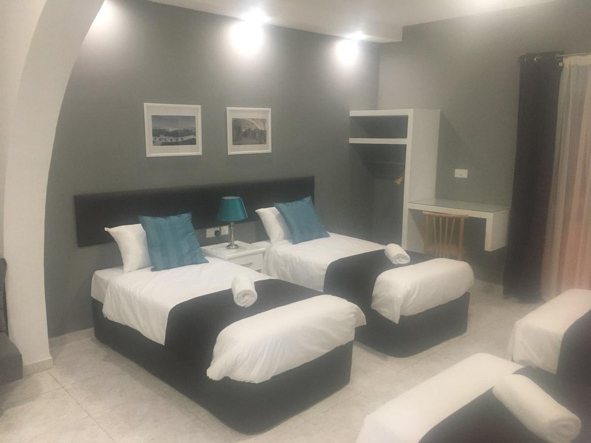 Deluxe Quadruple Room